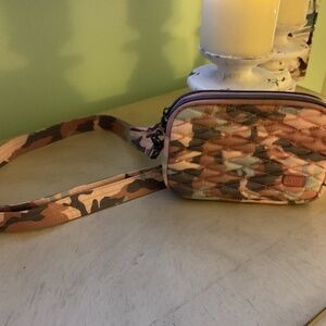 LUG COUPE SE convertible crossbody/belt bag Camo Rose